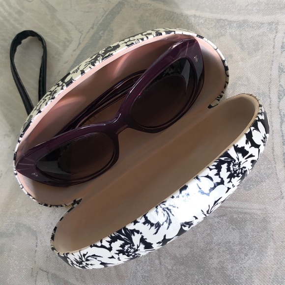 Alexander McQueen Sunglasses main image 8